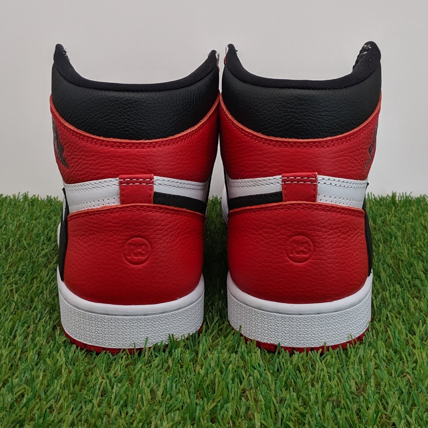 AJ1 high red fragment travis custom