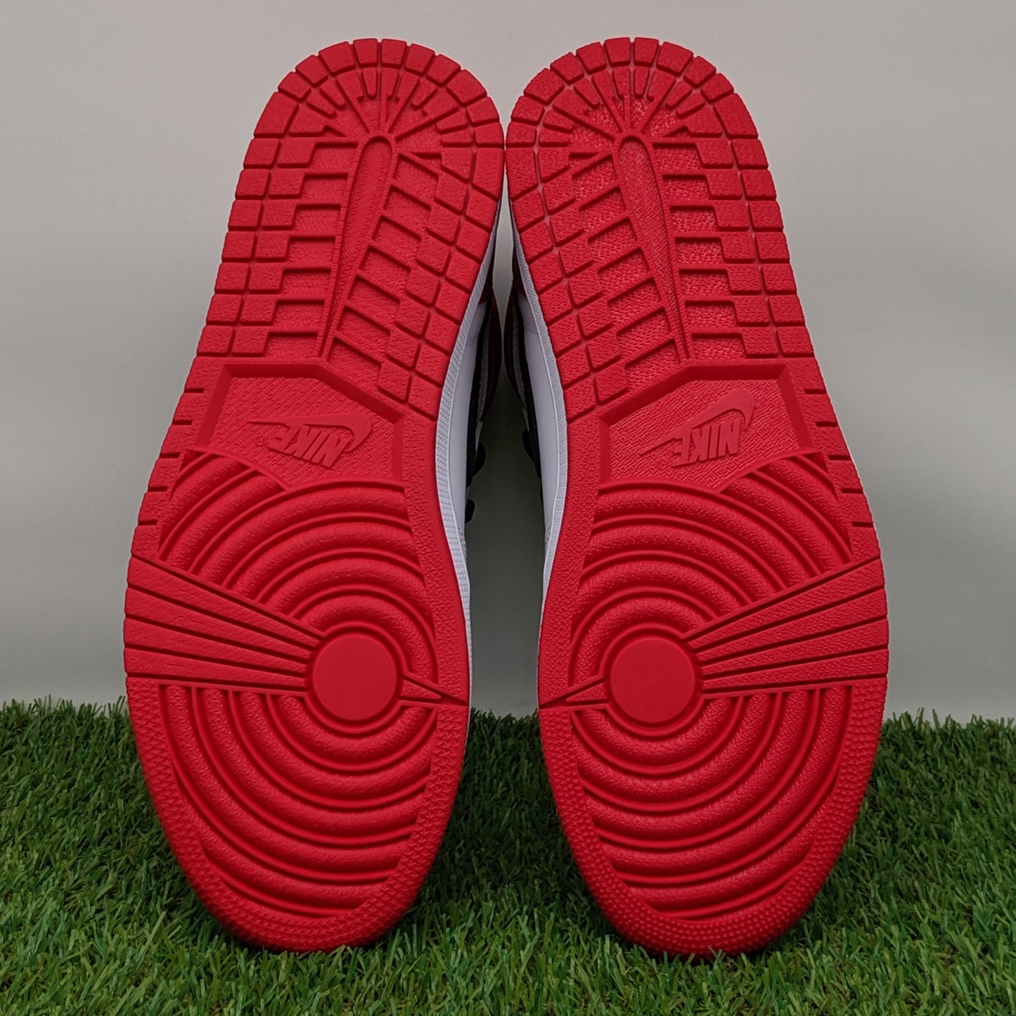 AJ1 high red fragment travis custom