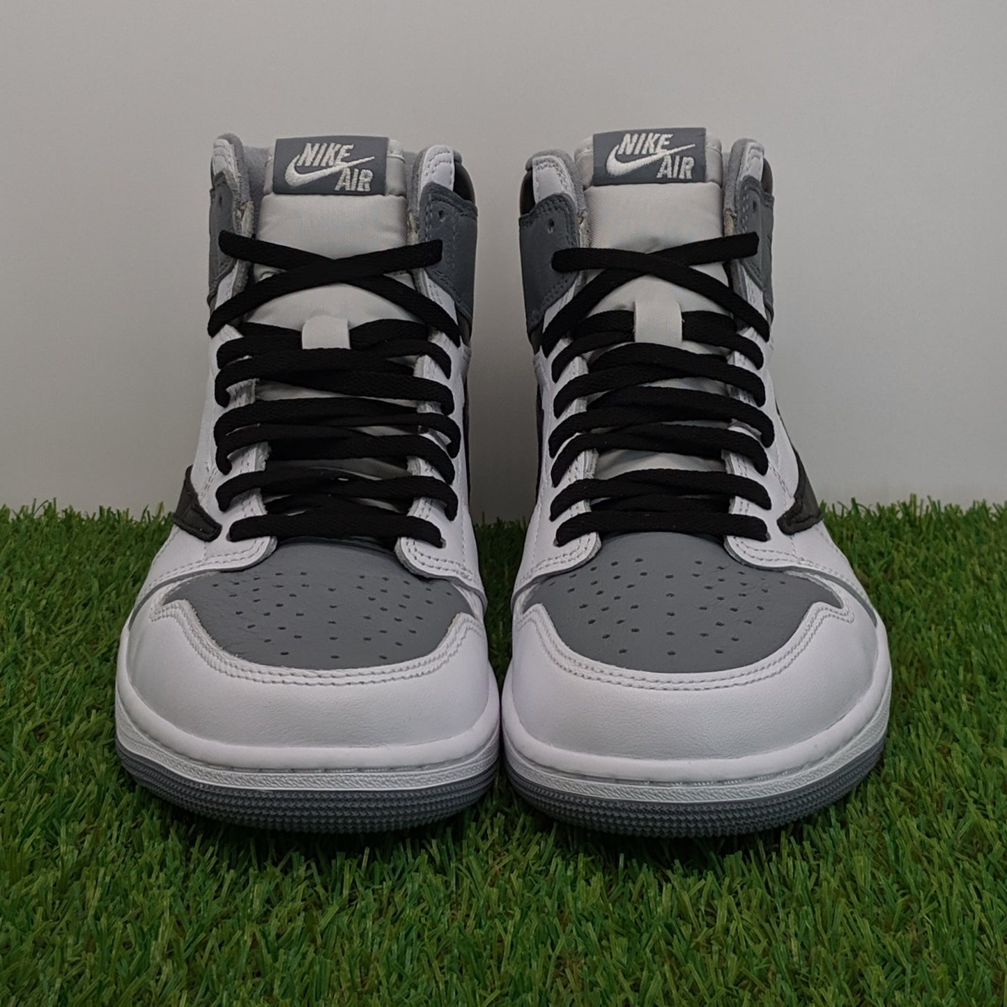 AJ1 high stealth travis custom