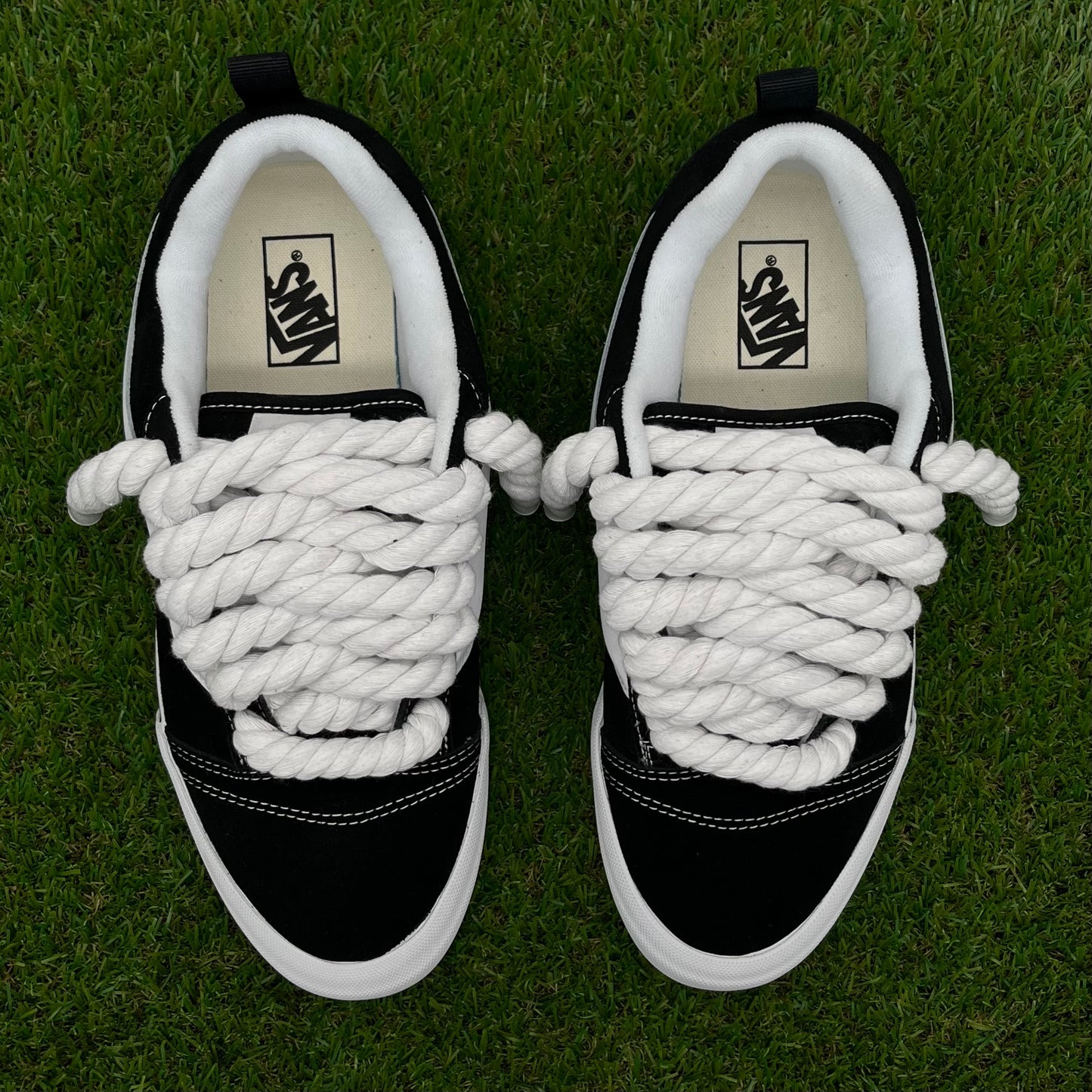 Vans knu skool negras rope laces
