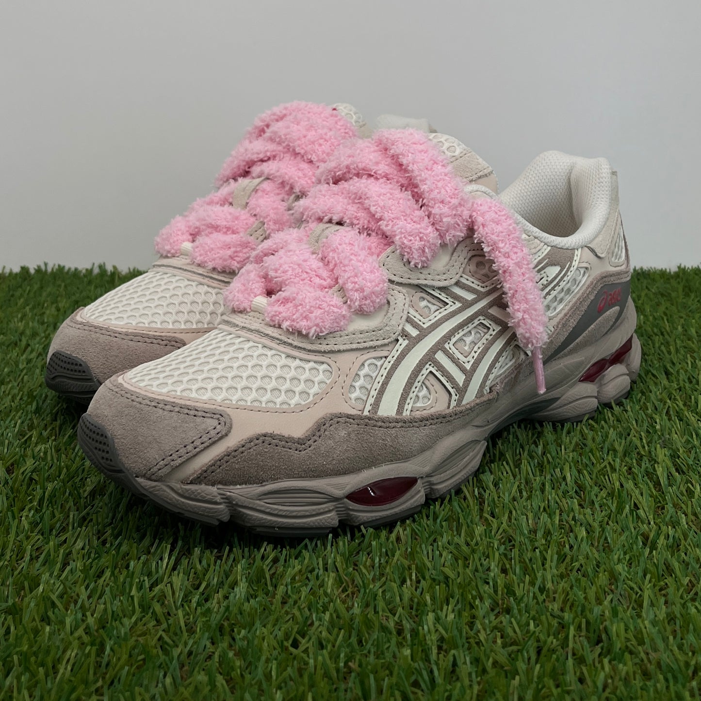Asics gel nyc fluffy laces rosa
