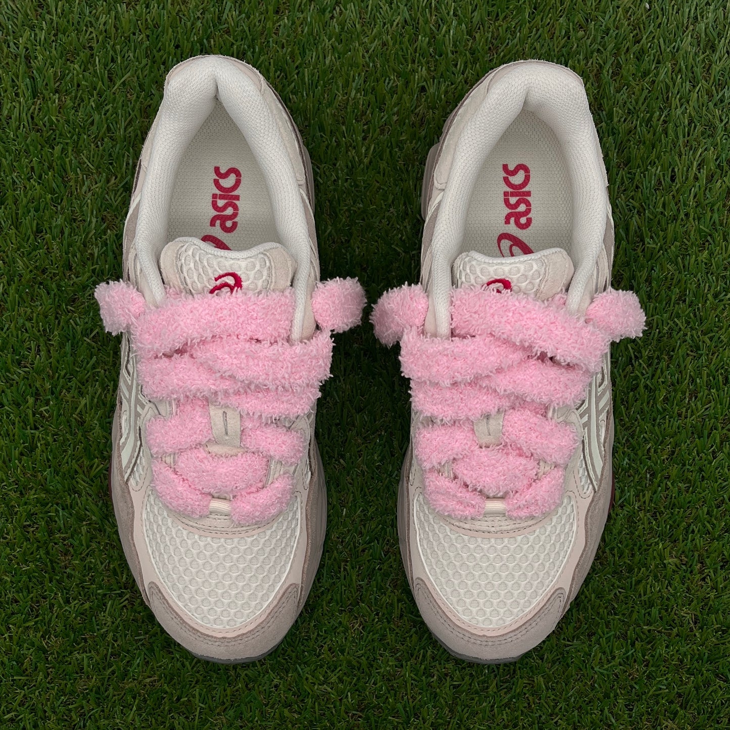 Asics gel nyc fluffy laces rosa