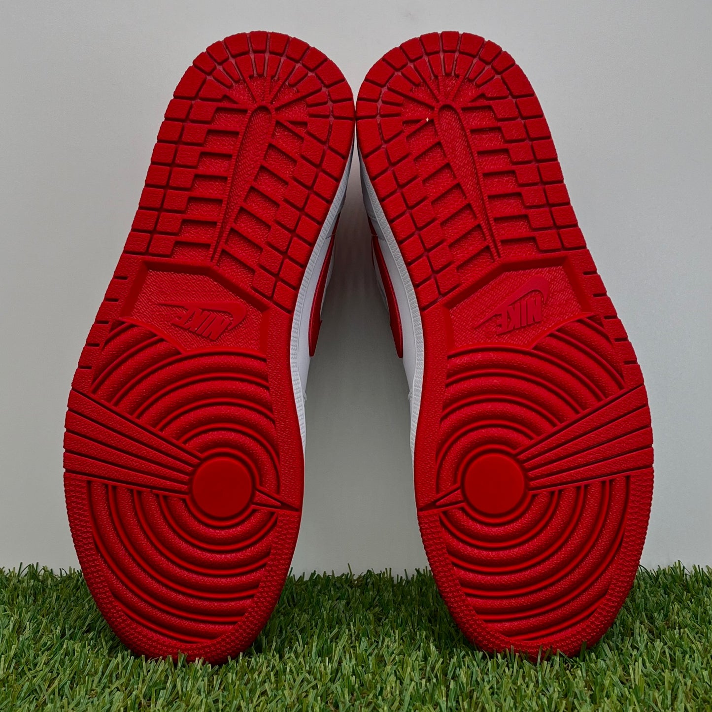 AJ1 low red sample travis custom