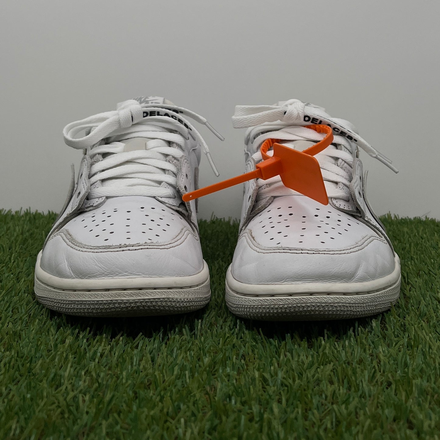 J1 low off white custom (43)