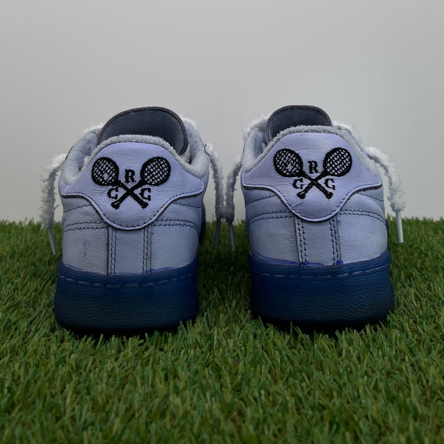 Reebok blue dye fluffy laces (43)