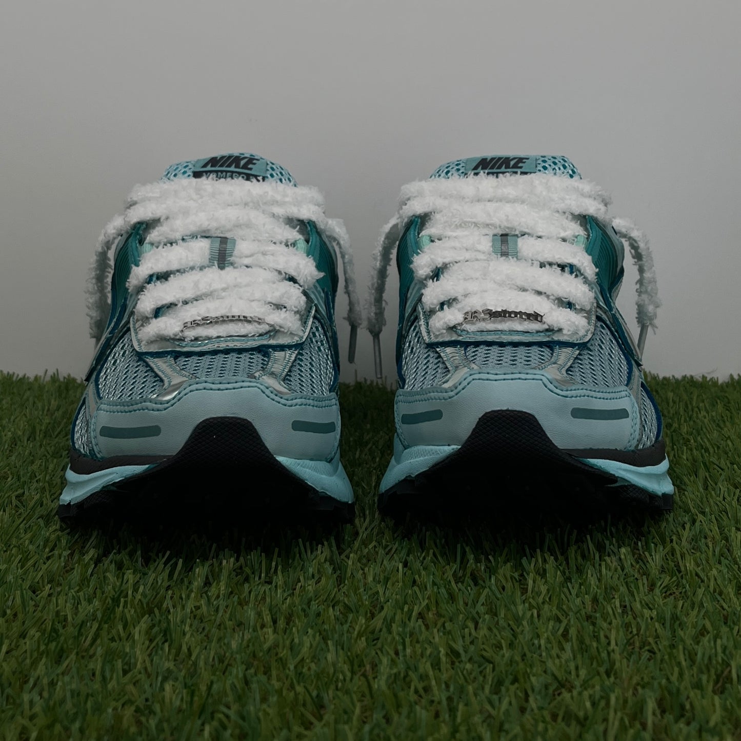 Vomero 5 chrome teal dye