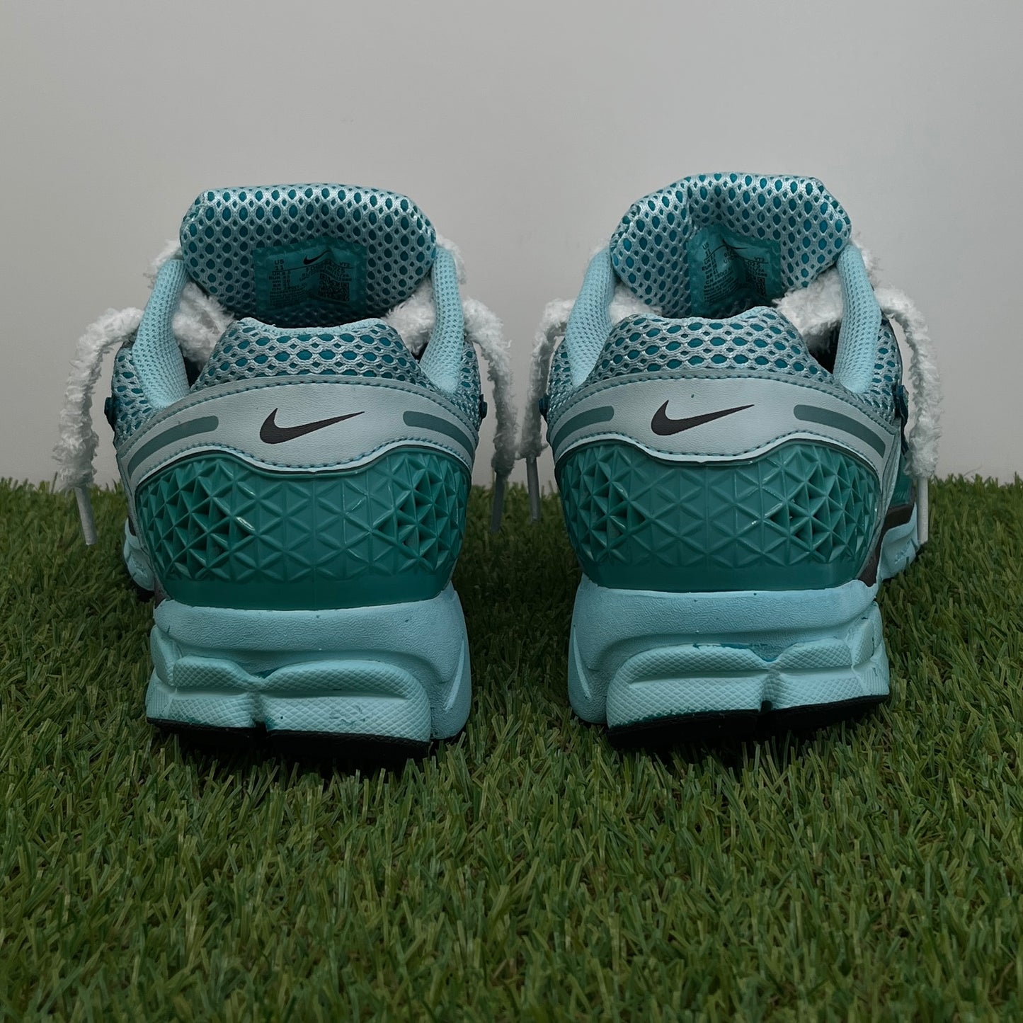 Vomero 5 chrome teal dye