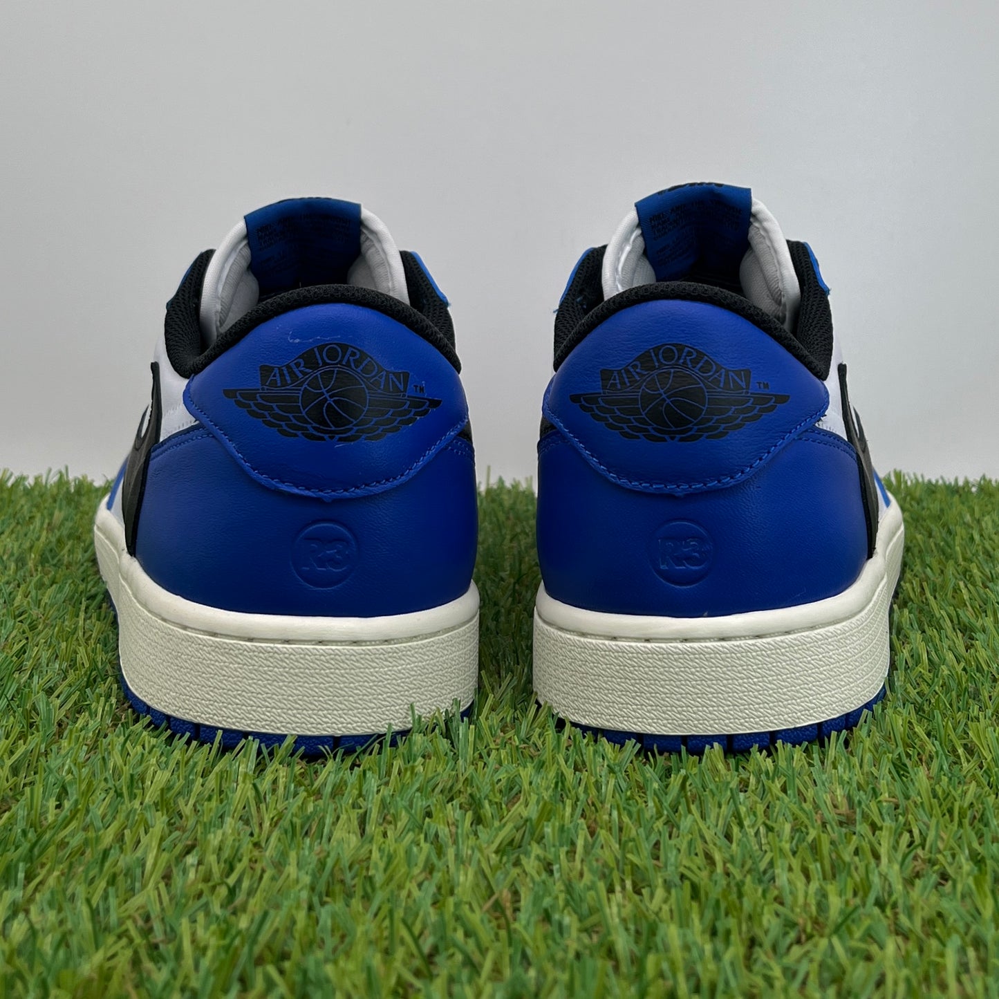 AJ1 low royal travis custom