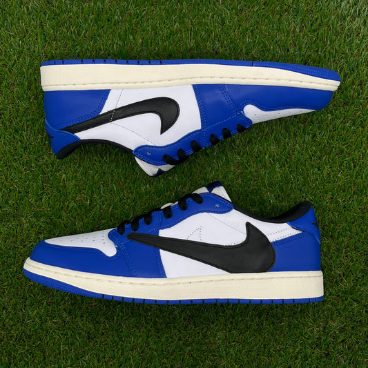 AJ1 low royal travis custom