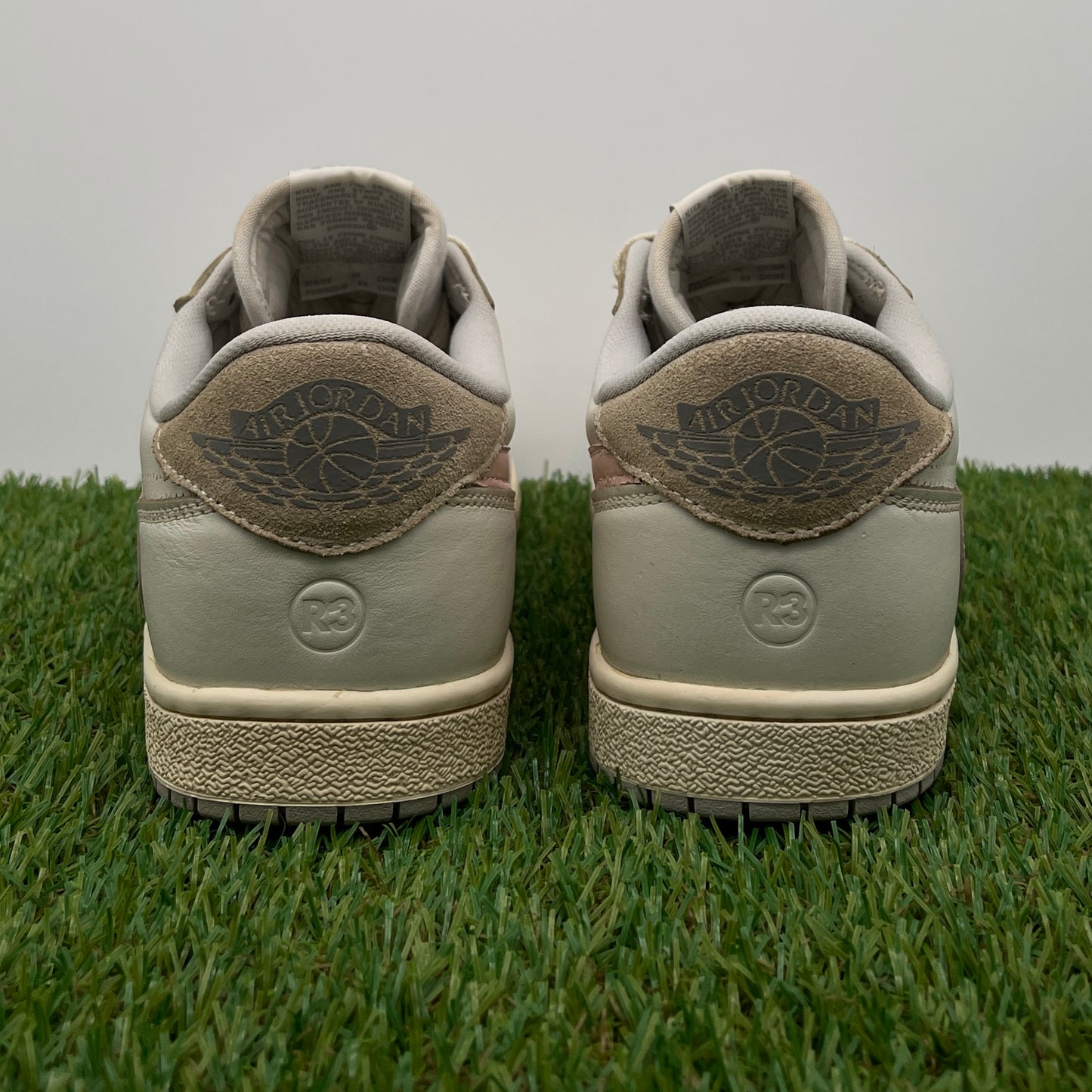AJ1 low coffee rosa Travis custom