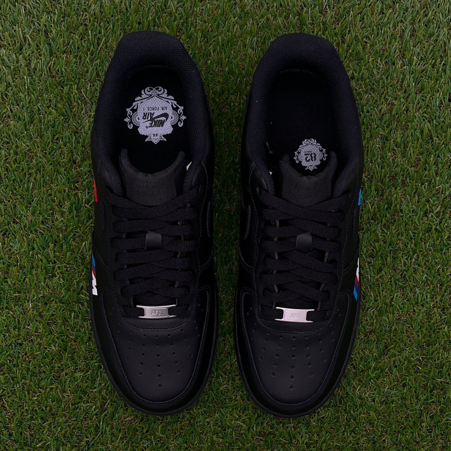 AF1 black Bmw