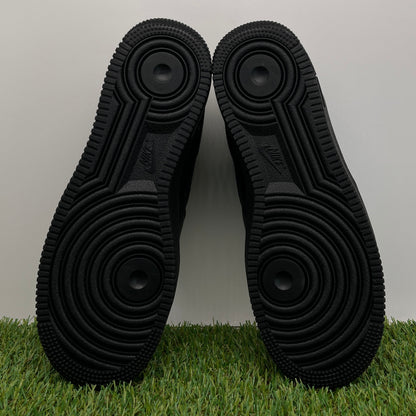 AF1 black Bmw