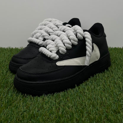 AF1 low travis black white rope