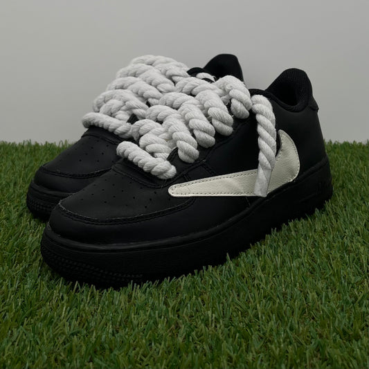 AF1 low travis black white rope
