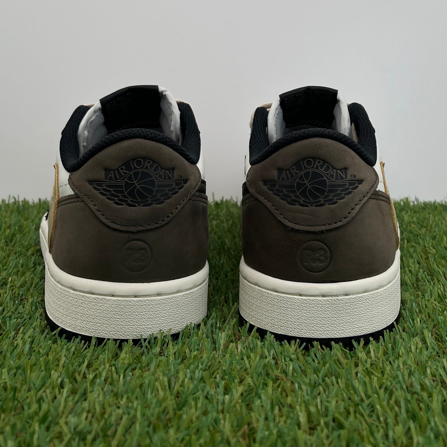 AJ1 low mocha travis custom