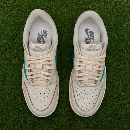 AJ1 low og travis coffee tiffany