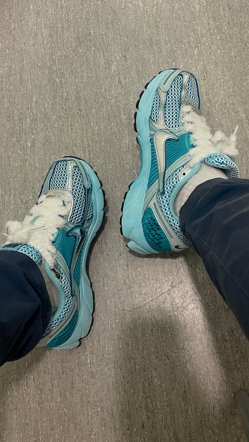 Vomero 5 chrome teal dye
