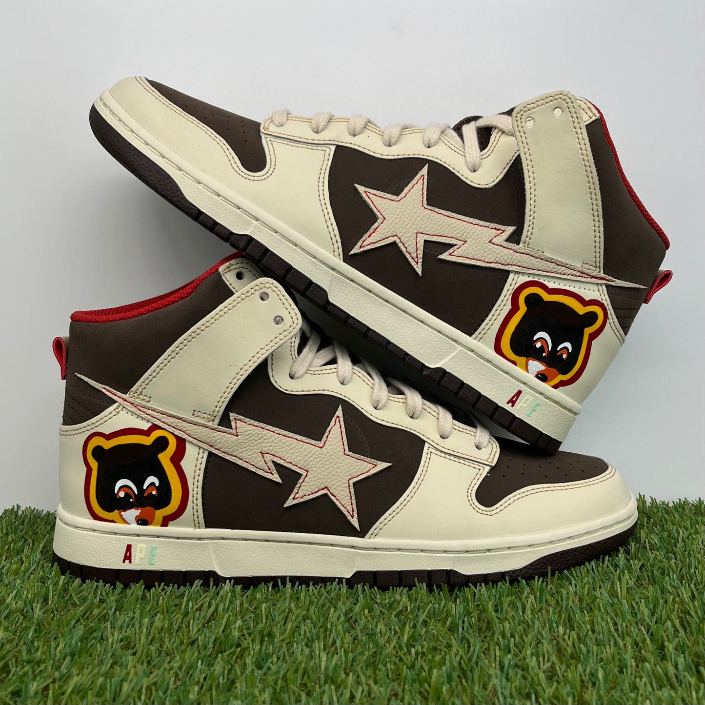 Dunk hi college dropout bapesta