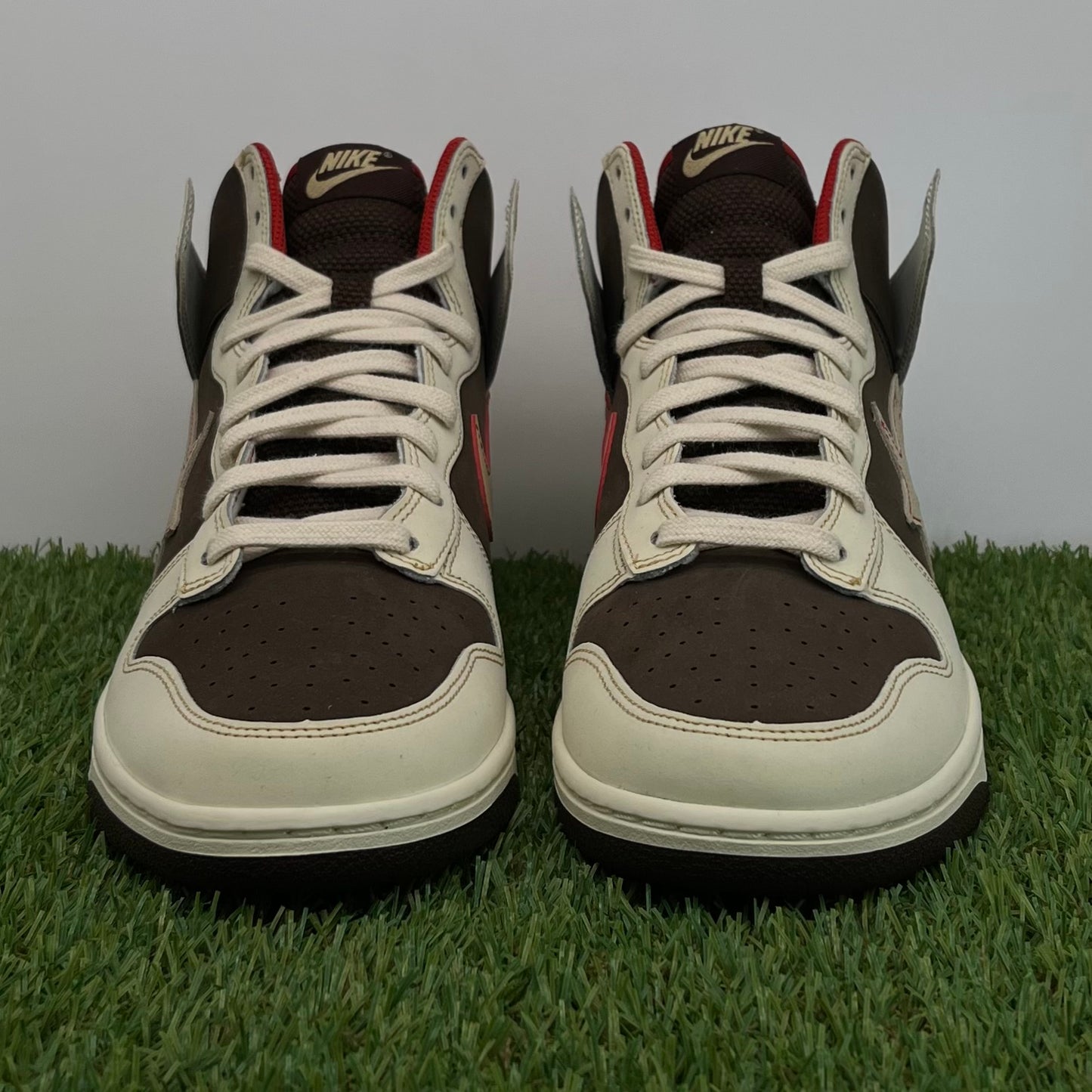 Dunk hi college dropout bapesta